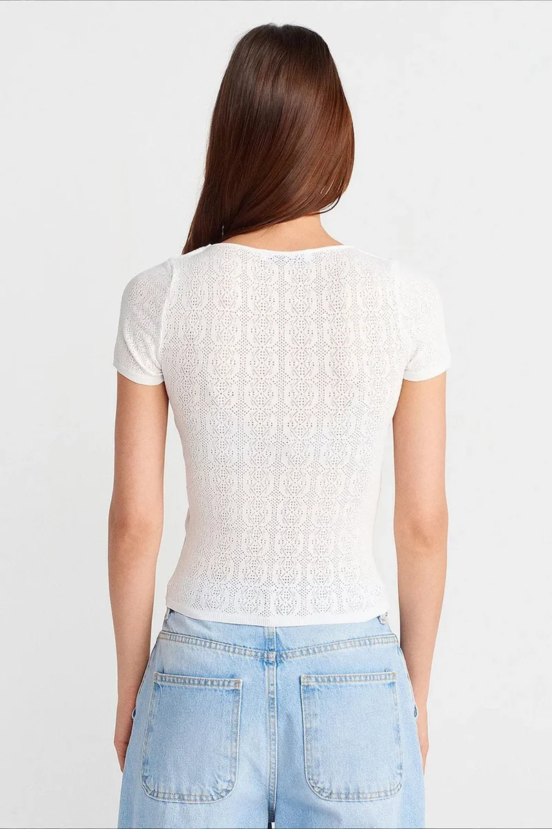 Dilvin White DILVIN Slim Fit Ribbed Textured Blouse for Women | Best Price UAE