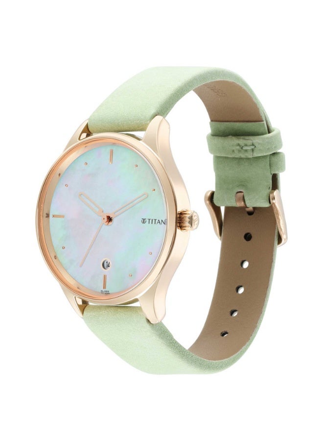 TITAN Pastel Dreams Women's Watch 2670WL04 – White Mother of Pearl Dial, Green Leather Strap, Quartz Movement - Image 2
