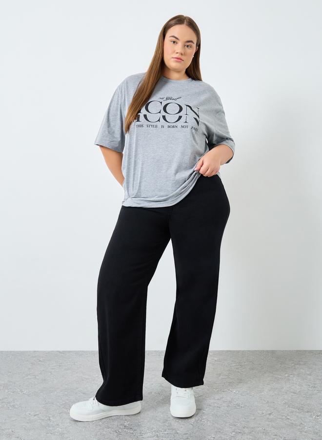 Styli Plus Size Grey Graphic Print T-Shirt - Image 2