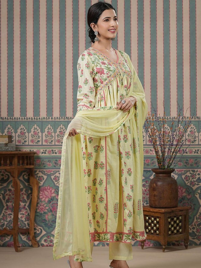 آي شين طقم كورتا نسائي قطني من إيشين مع بنطلون ودوباتا - Image 4