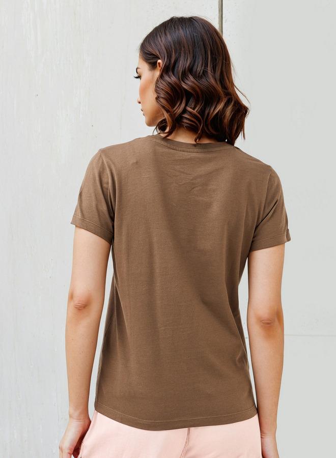 اس بي كاركترز تيشيرت بياقة دائرية مطرز بدب لوتسو - Image 3