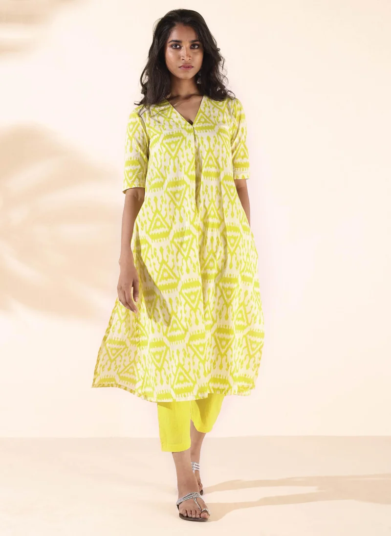 ترو برونز طقم كورتا وبنطلون قطن آيكات براون لايم