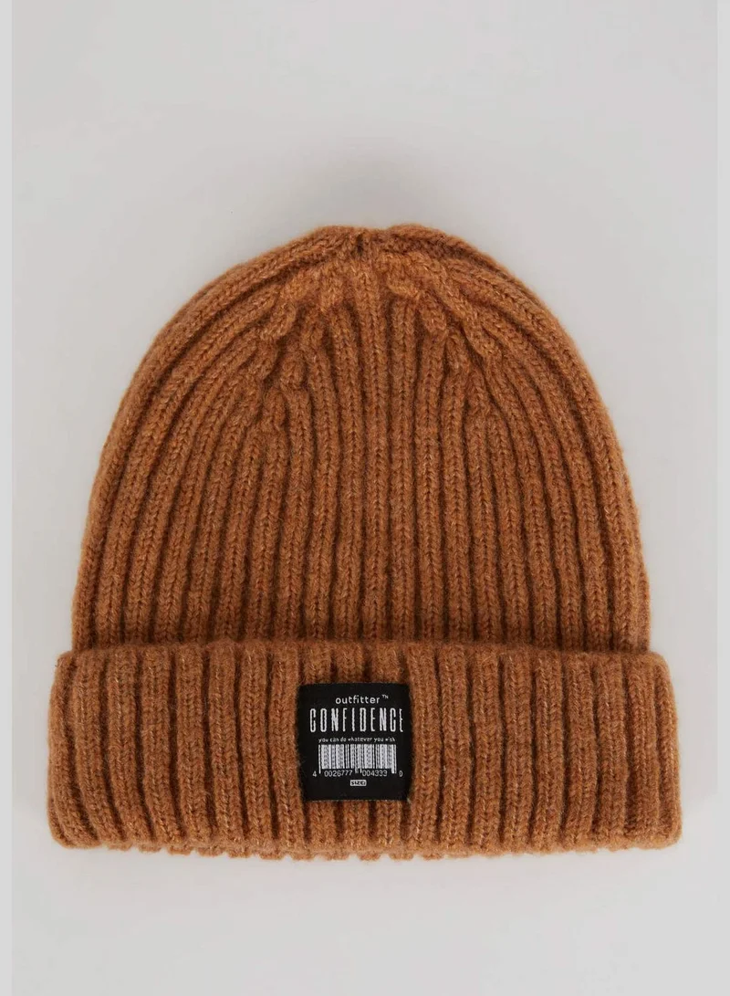 DeFacto Slogan Print Knit Beanie