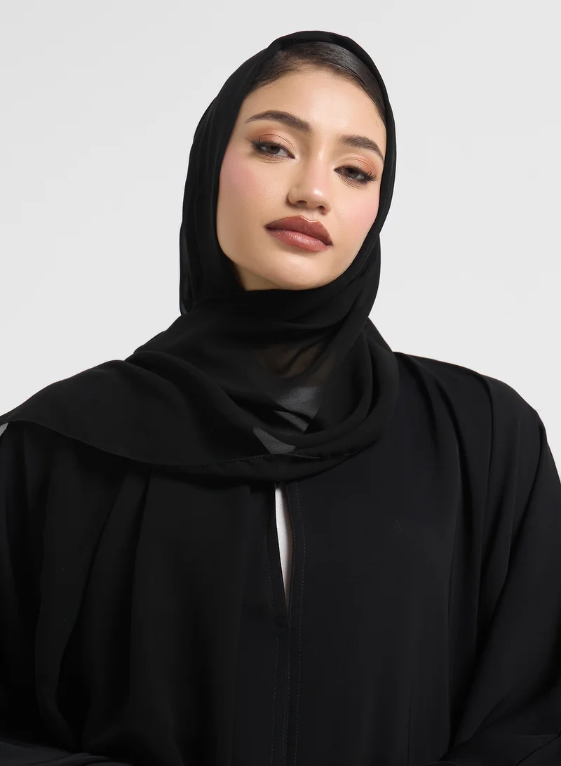 hayas closet Floral Lacework V-Neck Abaya