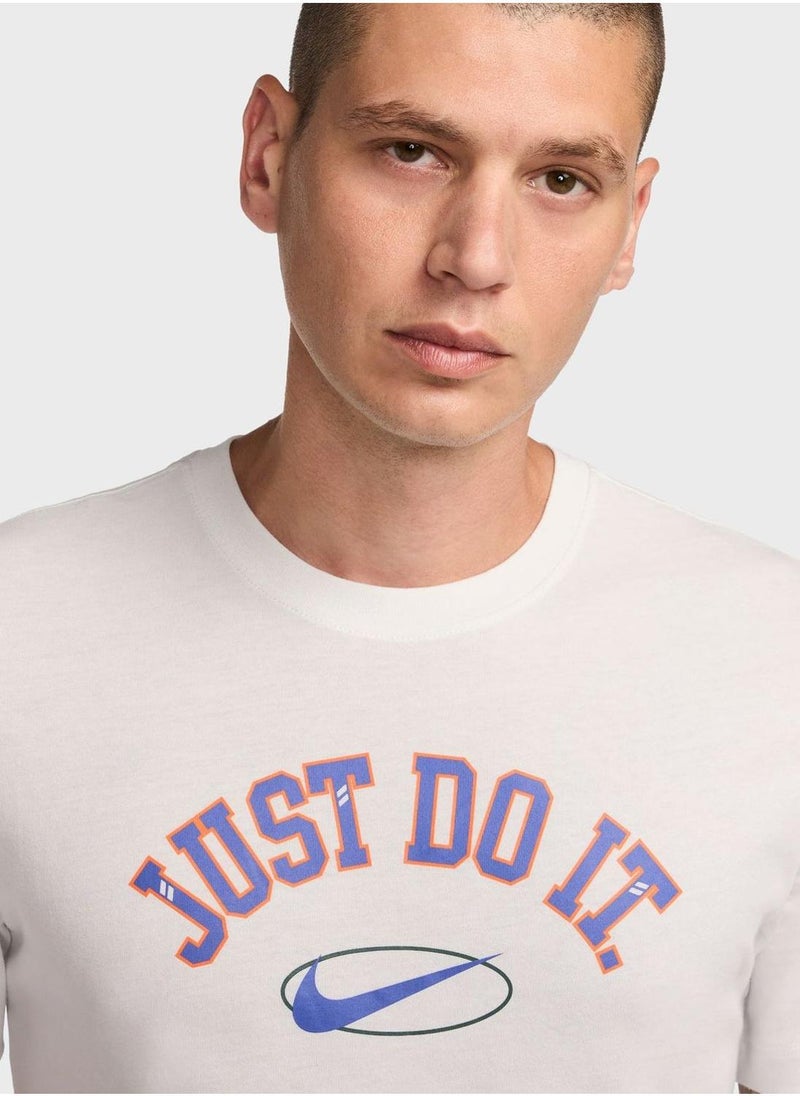 Nike Nsw 6 Mo Just Do It Logo T-Shirt - Image 3