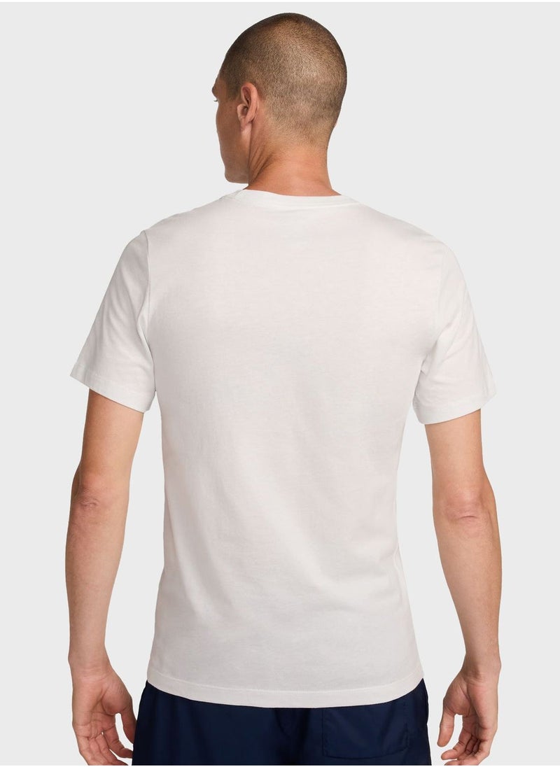 Nike Nsw 6 Mo Just Do It Logo T-Shirt - Image 2