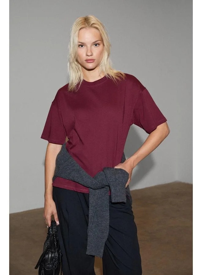Grimelange Jemmy Women's 100% Organic Cotton Relaxed Fit Slit Round Neck Burgundy T-Shirt.