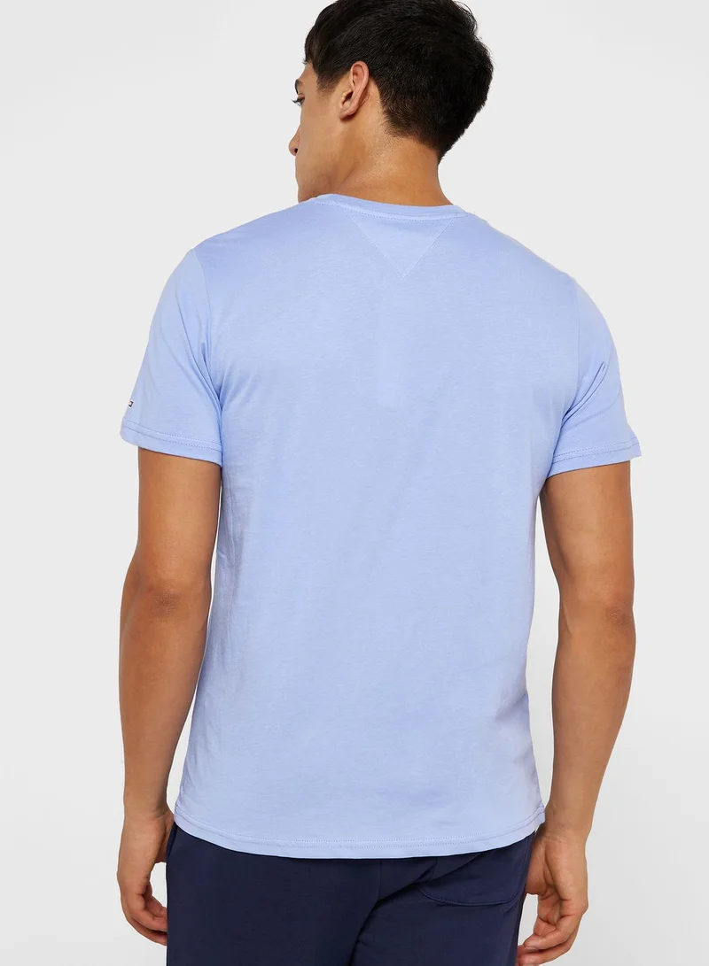 TOMMY JEANS Logo Crew Neck T-Shirt