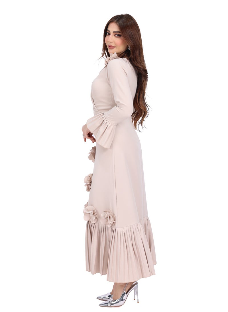 Modern Design A luxurious rose dress for occasions with an elegant design for an exceptional lookShine with the most beautiful looks with this dress specially designed to give you a charming presence at every occasion - Image 2