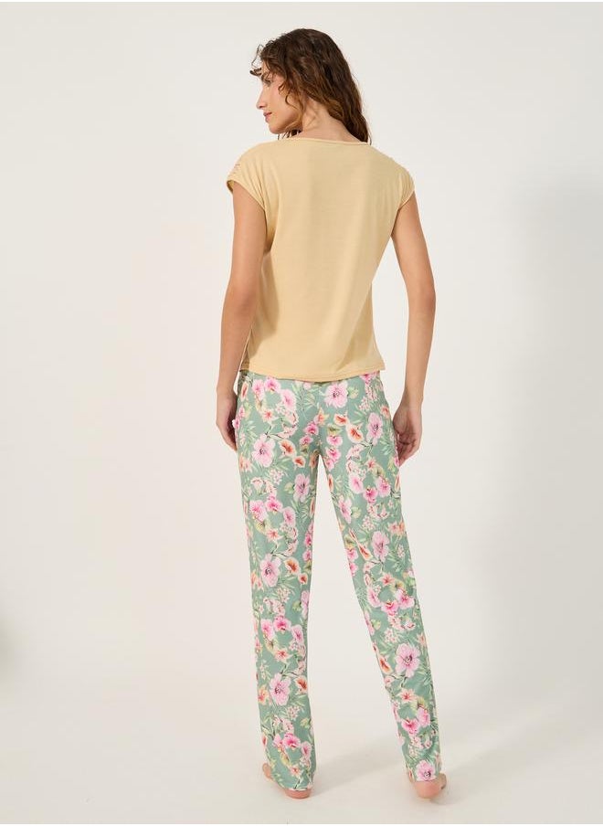 Styli - Solid Gathered Shoulder Top and Printed Pyjama Pants Set - Image 1