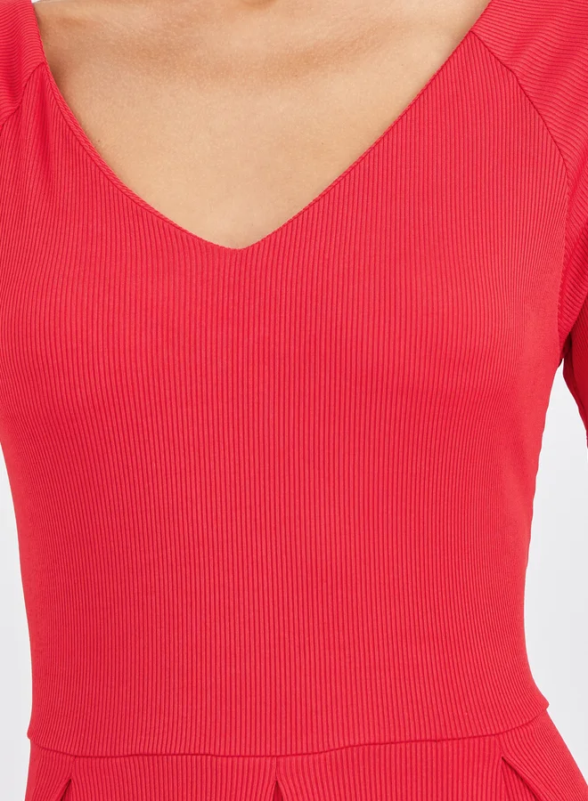 Styli Styli Women Red Plain V Neck A-Line Midi Dress with High Low Hem