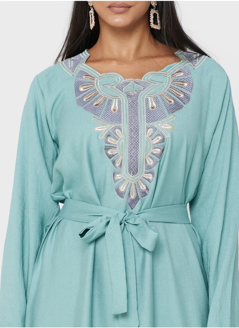 hayas closet Embroidered Belted Jalabiya