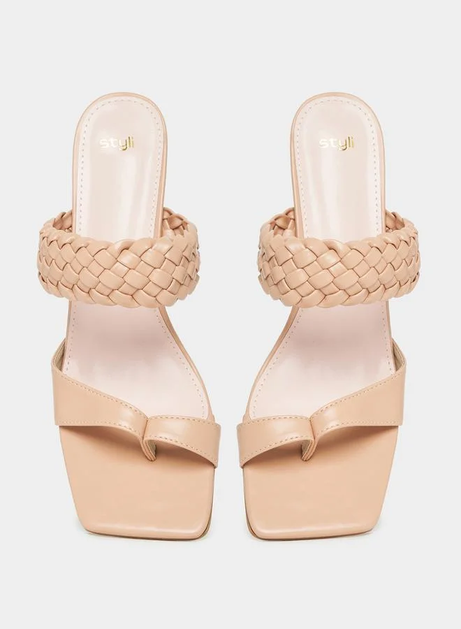 ستايلي Weave Double Strap Kitten Heel Sandals
