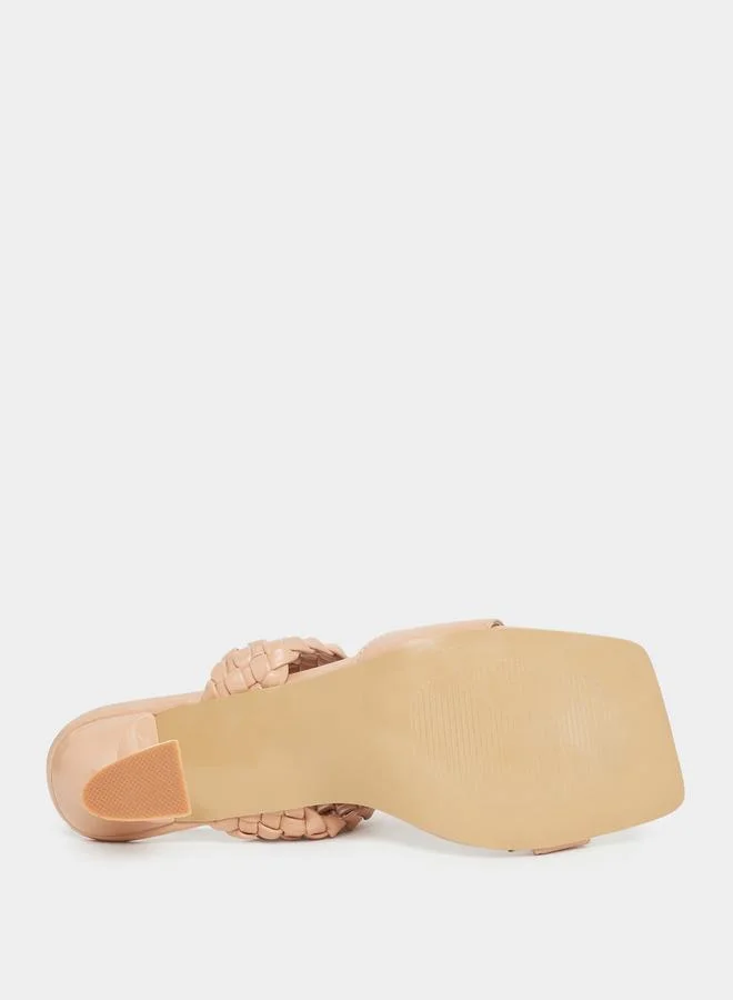 ستايلي Weave Double Strap Kitten Heel Sandals
