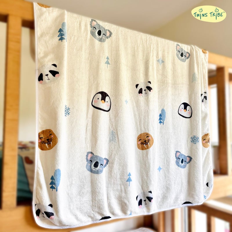 TwinsTribe Blankets Set for Twins: Wild Buddies | Gift Idea for Twins | Fleece Blankets Set | Pre-Washed | Suitable for 0-4 Years - Image 4