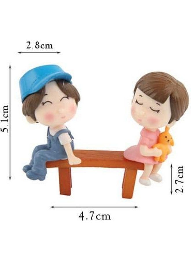Chocozone Kissing Couple on Bench Resin Showpiece Couple Miniatures Romantic Gifts for Boyfriend, Multicolor - Image 5