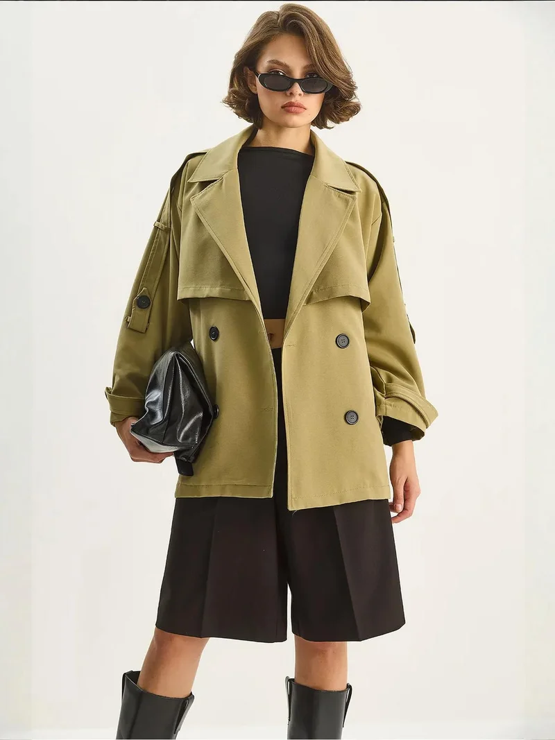 بيانكو لوتشي معطف ترنش ميدي بأزرار من لوتشي