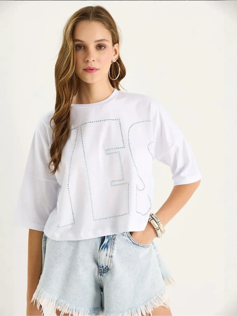 Bianco Lucci White LUCCI Comfort Fit Crew Neck T-Shirt with Pearl Detail for Women | Best Price UAE