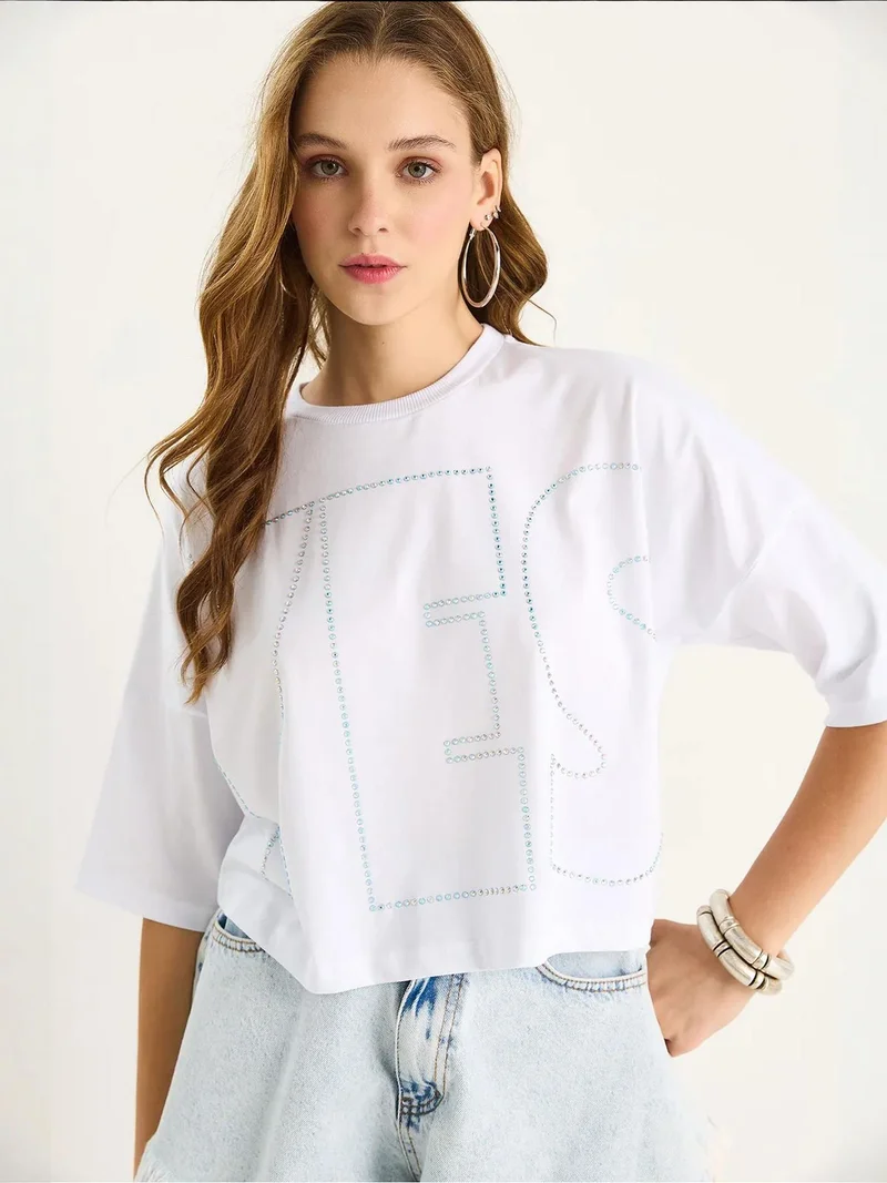 Bianco Lucci White LUCCI Comfort Fit Crew Neck T-Shirt with Pearl Detail for Women | Best Price UAE