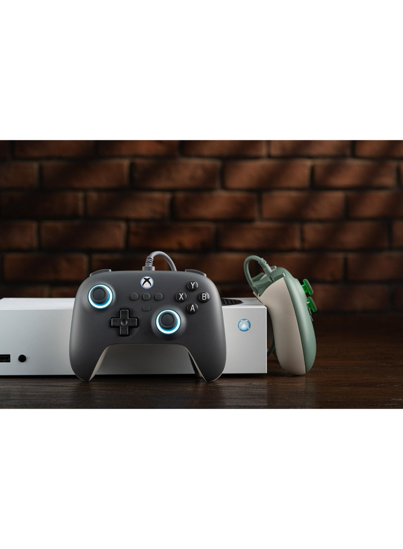 8بت دو وحدة تحكم سلكية 8BitDo Ultimate C لأجهزة Xbox مزودة بعصا تحكم ومحفزات تعمل بتقنية Hall Effect، وحلقة إضاءة RGB، متوافقة مع Xbox Series X|S وXbox One وWindows 10/11 - مرخصة رسميًا (رمادي داكن) - Image 5