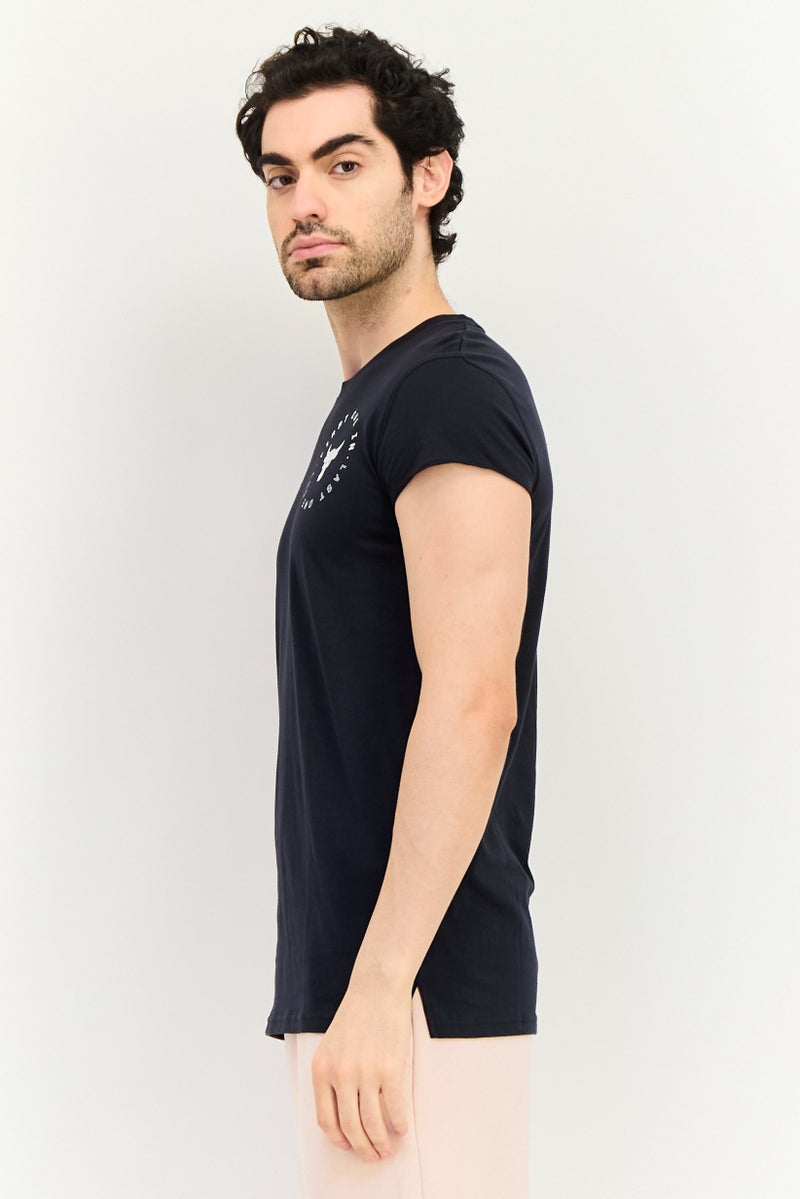 UNDER ARMOUR تي شيرت رياضي للرجال من مشروع روك × أندر أرمور بأكمام قصيرة، خارجي، أسود - Image 2