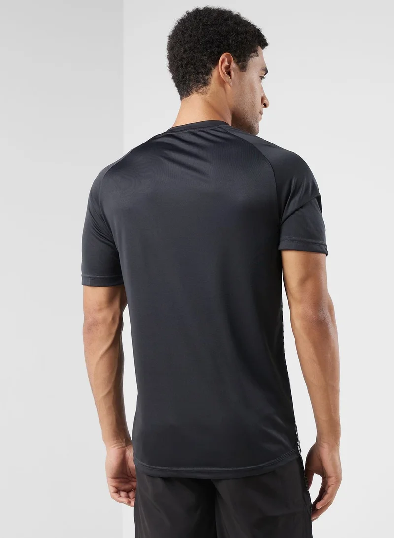Frwd Football Graphic Tee