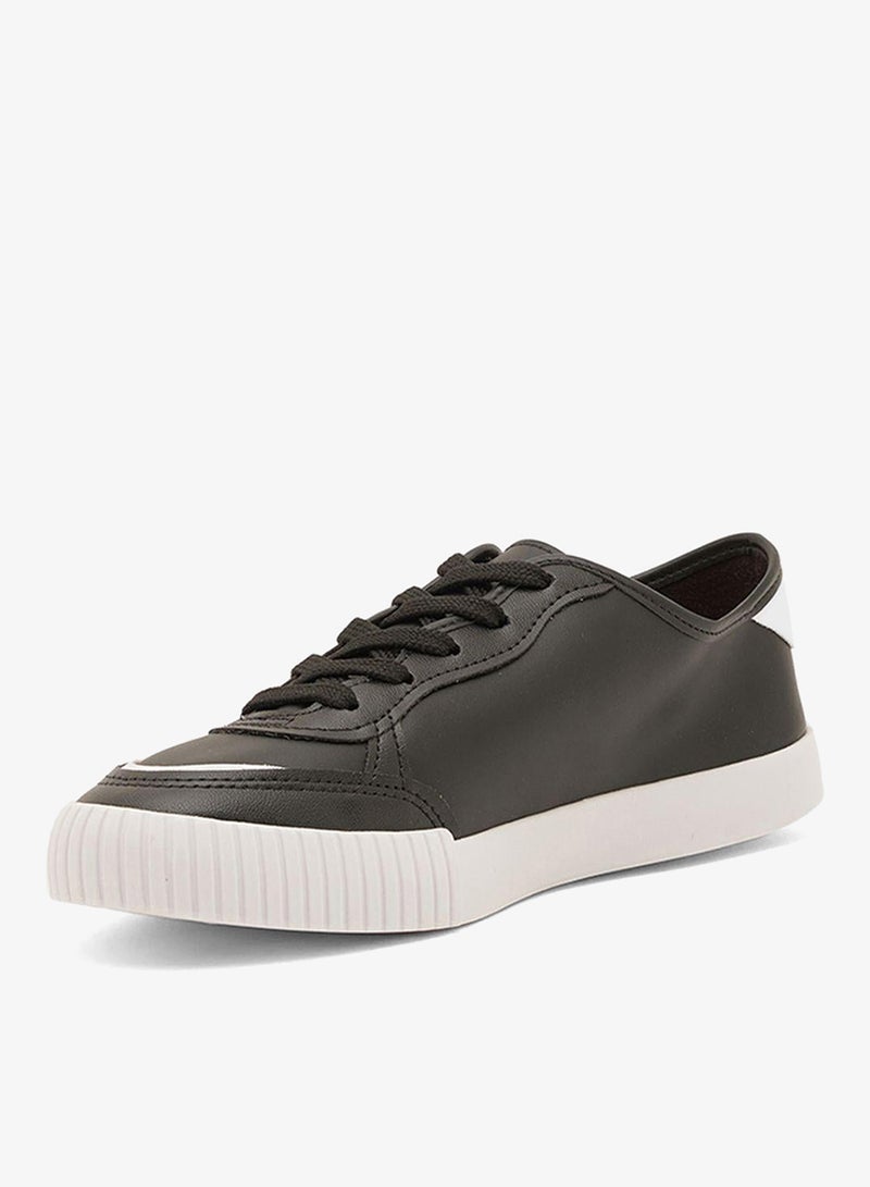 MOLECA Guerra Low Top Sneakers - Image 2