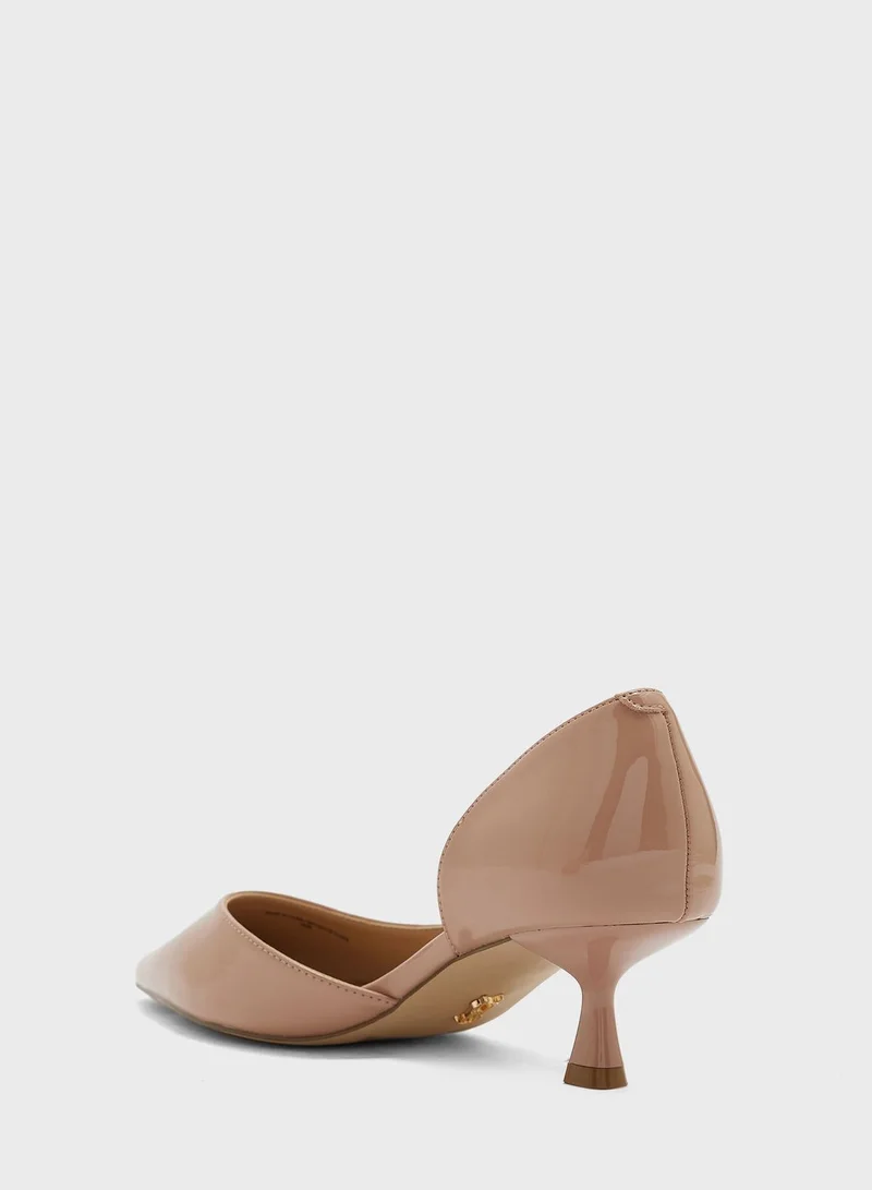 STEVE MADDEN Cross Strap Mid Heel Sandals