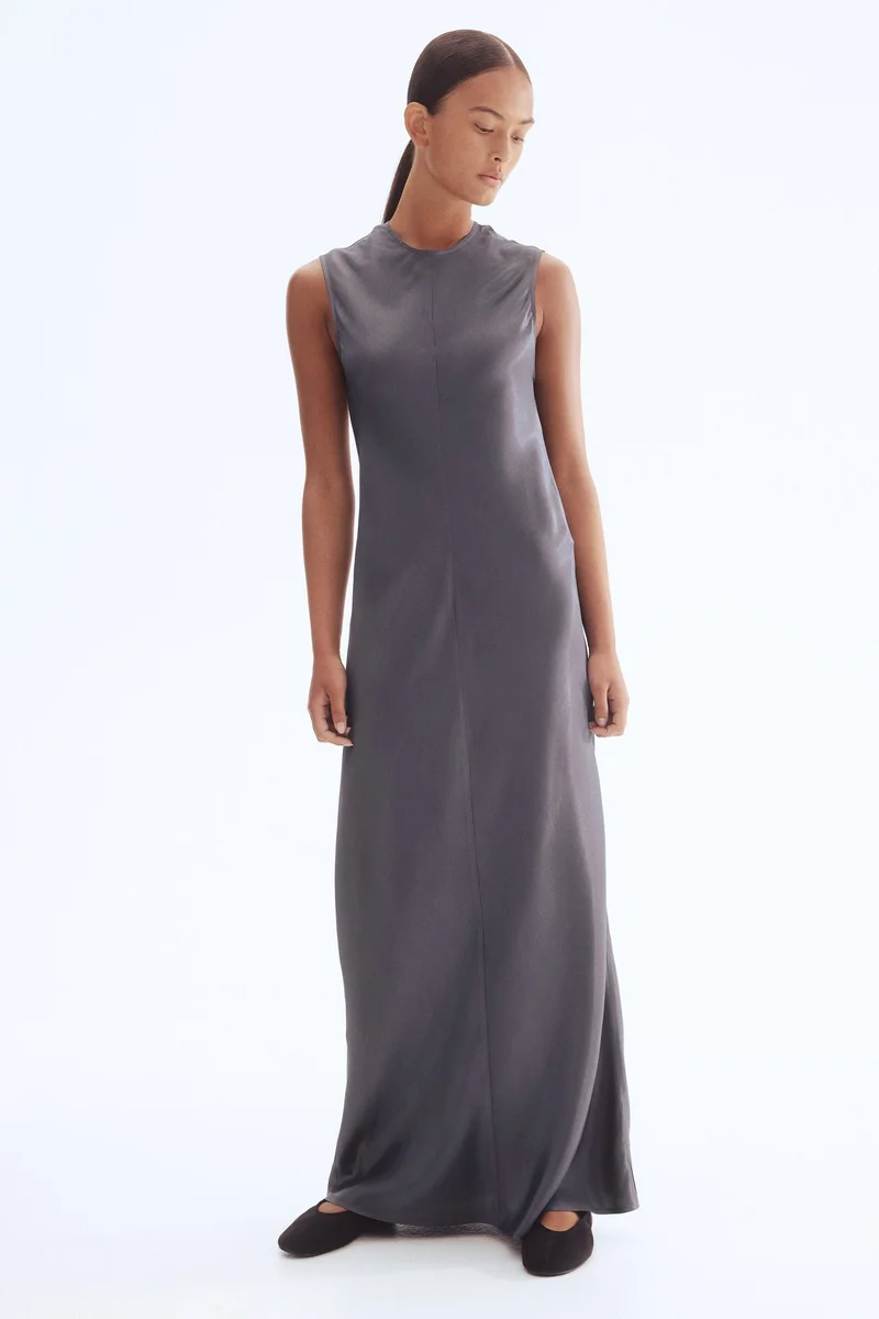 اتش اند ام فستان طويل