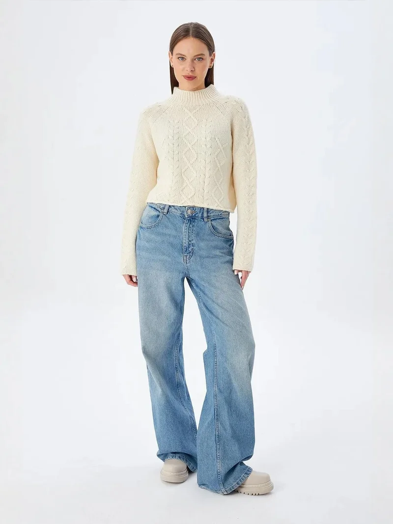 ميكسراي MIXRAY Argyle Pattern Ribbed Half Turtleneck Sweater