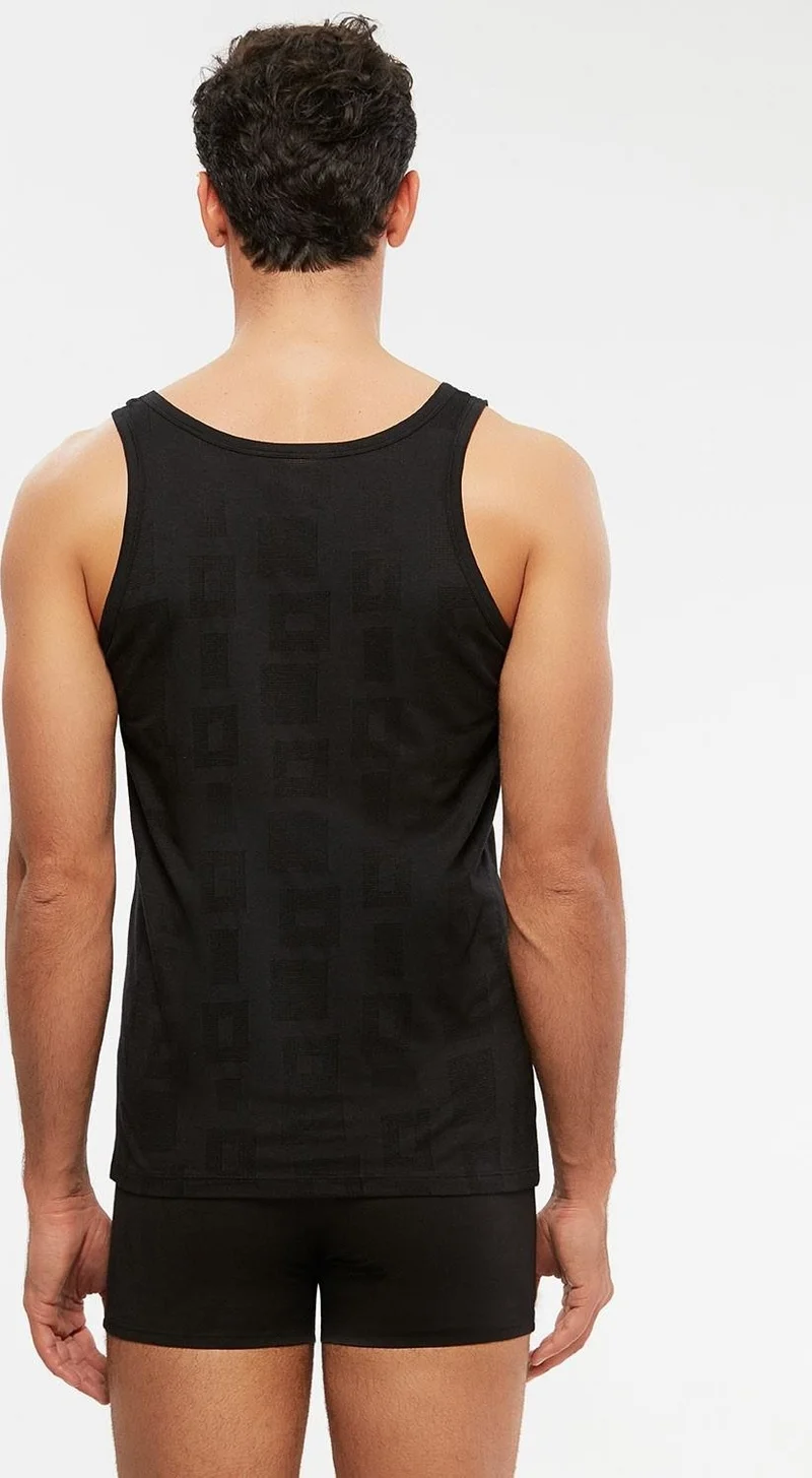 كوم Men's Phoenix Undershirt