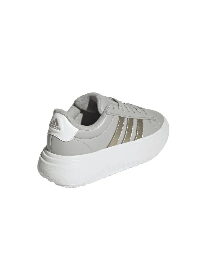 adidas جراند كورت بلاتفورم رمادي رياضي 3.5