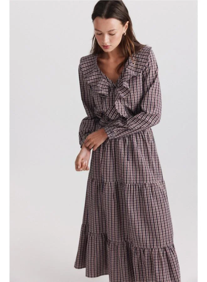 Springfield Ruffle neckline blouse