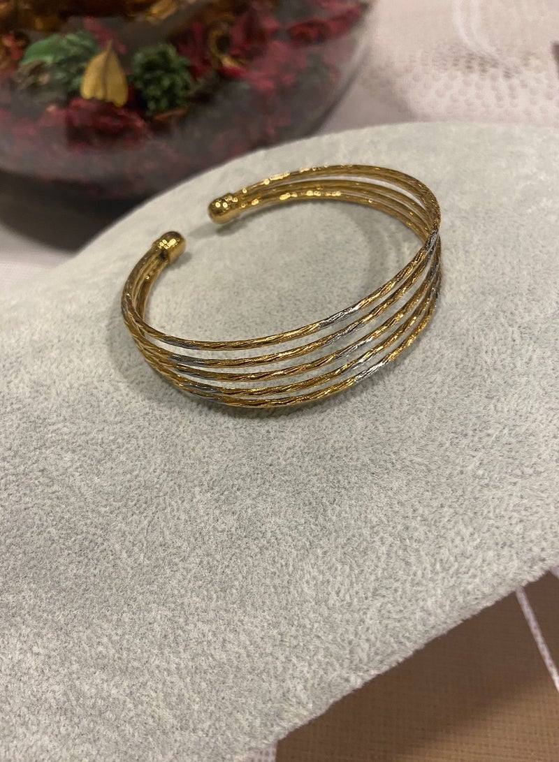 Jewelry 4You Elegant 18k Gold Plated Bracelet For Women - Image 2