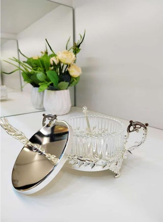 Sugar Bowl with Lid and Spoon Metal Sugar Bowl with Spoon, Sugar Container for Coffee Bar, Sugar Jar Sugar Dispenser Bowl, Silver Kitchen Decor and Accessories - pzsku/ZE467FD93A5505B10E835Z/45/_/1705932617/eafc88f1-ee44-426e-92e5-f4aee702d6de