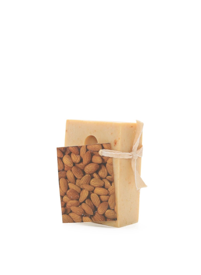 نيفيرتاري صابون زيت اللوز الحلو من نفرتاري