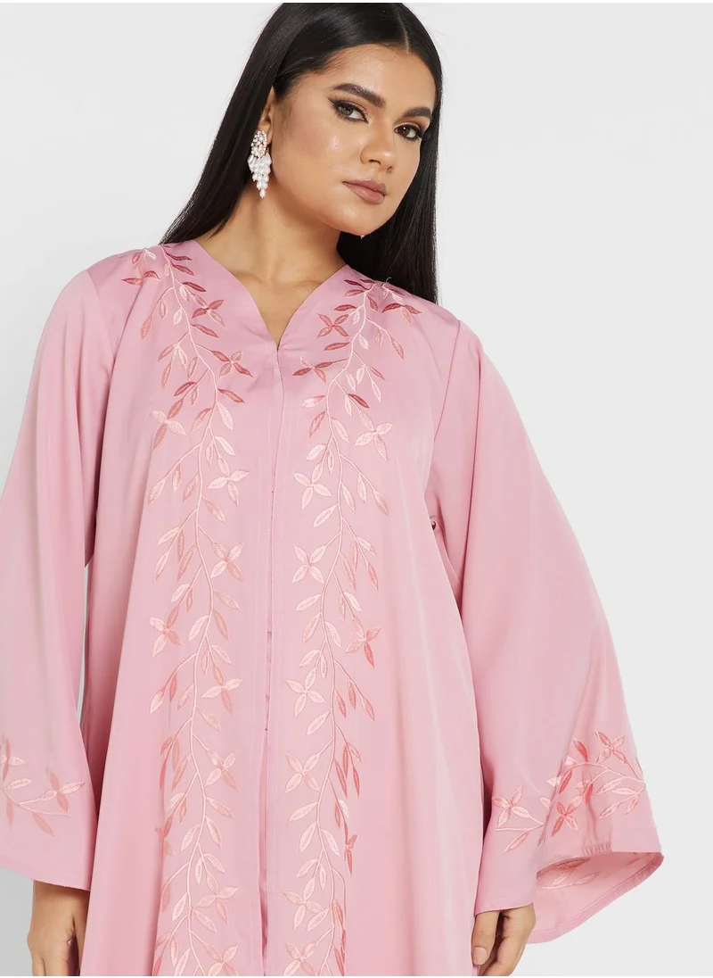 Khizana Embroidered Detail Abaya With Sheila