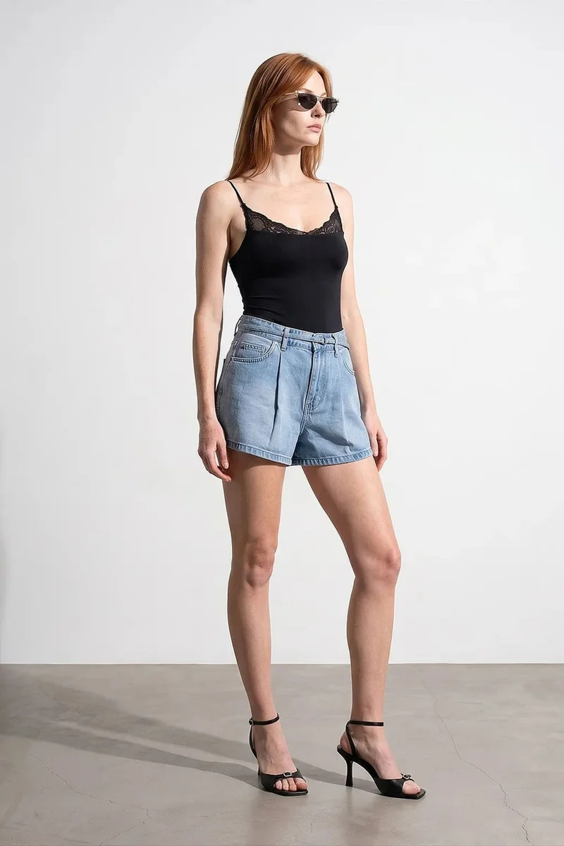 DILVIN High-Waist Belted Denim Shorts