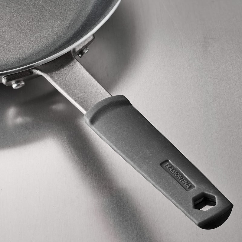 Tramontina Professional Fusion 8-Inch Non Stick Small Frying Pan, Heavy-Gauge Aluminum Skillet with Reinforced Nonstick Coating, Dishwasher and Oven Safe - Image 5