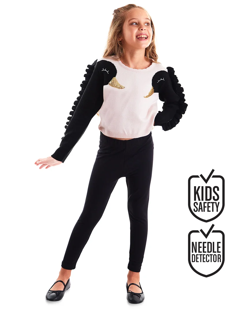 ج&مشب بلوفر بناتي محبوك بطبعة البجع الأسود