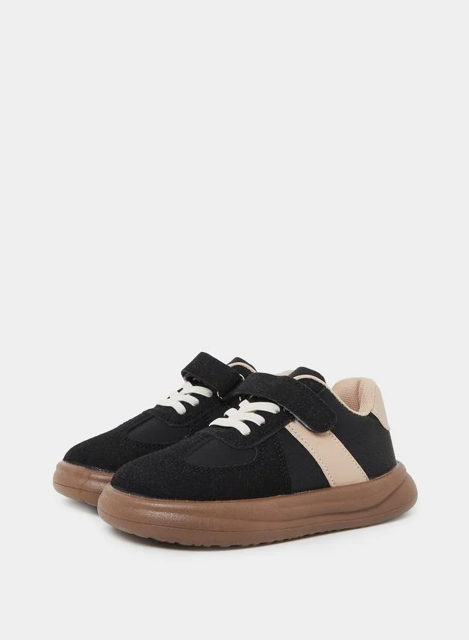 Styli Boys Lifestyle Velcro Sneakers