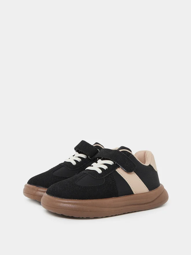 Styli Styli Boys Lifestyle Velcro Sneakers