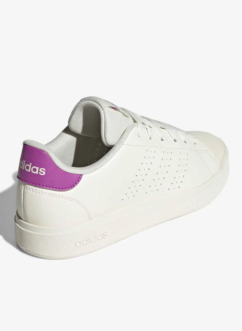 اديداس ميزة قاعدة .