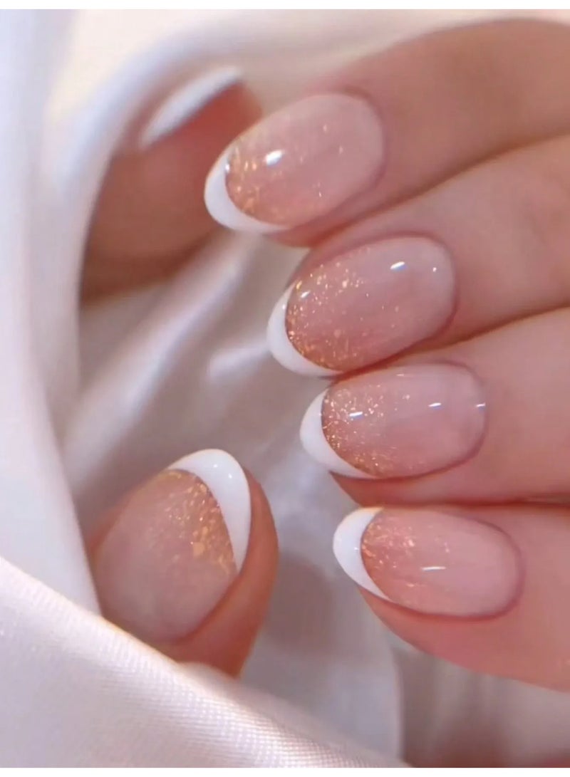 اظافر تركيب بشكل لوزي تحتوي العلبه على 24 ظفر مع مبرد اظافر و صمغ - Image 1