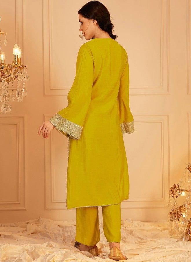 Indo Street طقم كورتا وبنطلون بتصميم يوك بزخارف عرقية للنساء - Image 5