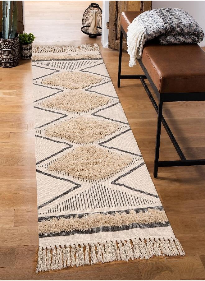 LEEVAN - LEEVAN Boho Runner Rug 2.3'x5.3 Tufted Geometric Farmhouse Hallway Rugs with Tassels Washable Woven Tribal Diamond Throw Accent Rug Doormat for Kitchen Sink/Living Room/Bedroom - Image 1