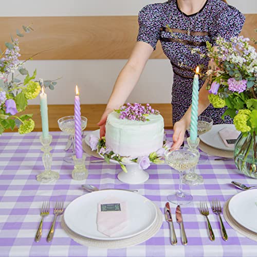 Talking Tables حامل الشمعة الزجاجي الأخضر من Talking Tables - Image 3