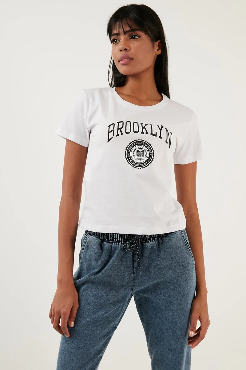 ليلا Brooklyn Printed Crew Neck Slim Cut T Shirt Women's T Shirt 5864581