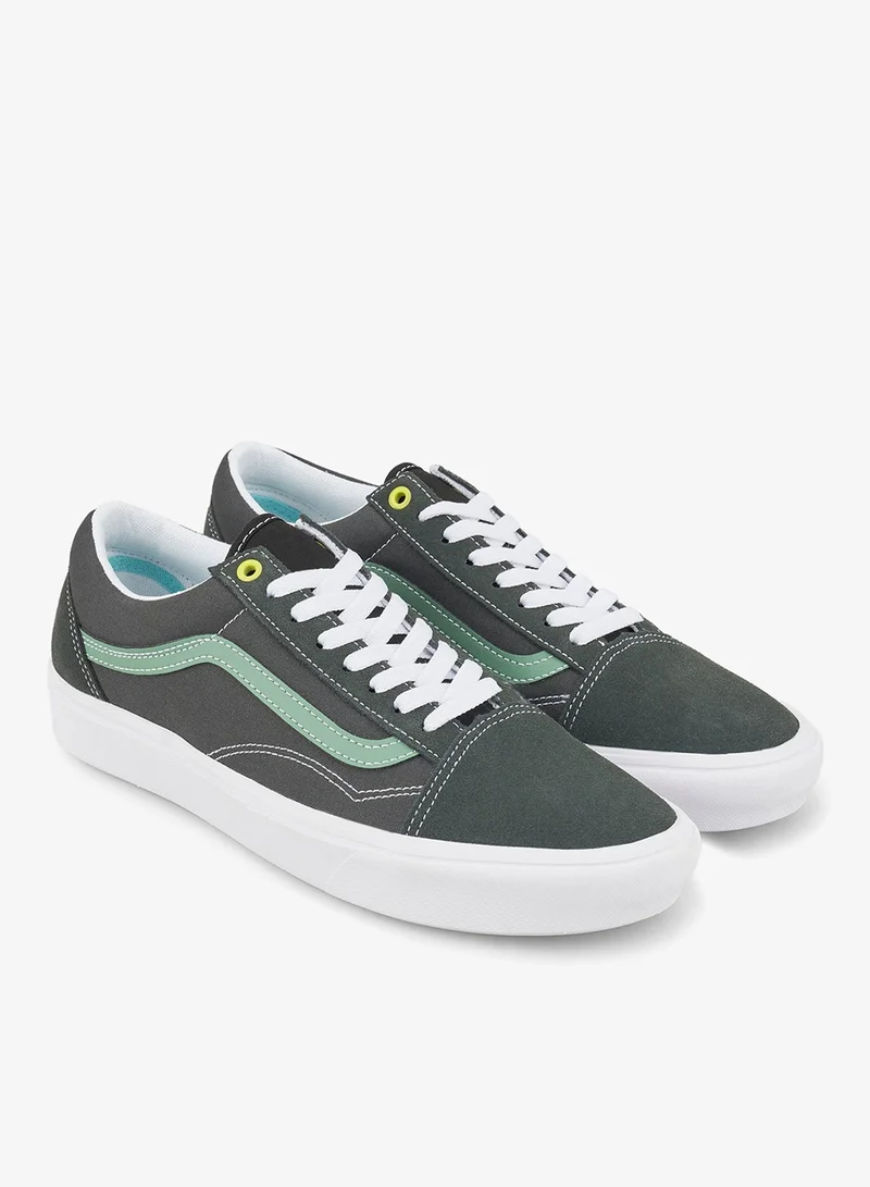 فانز حذاء كومفي كوش أولد سكول متعدد الألوان للجنسين