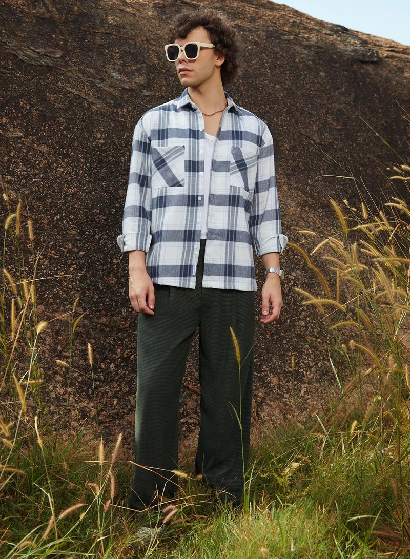 Campus Sutra Campus Sutra Men's Midnight Black Buffalo Utility Shacket For Casual Wear | Spread Collar | Long Cuffed Sleeves | Button Closure | Overshirt/Shacket Crafted With Comfort Fit For Everyday Wear